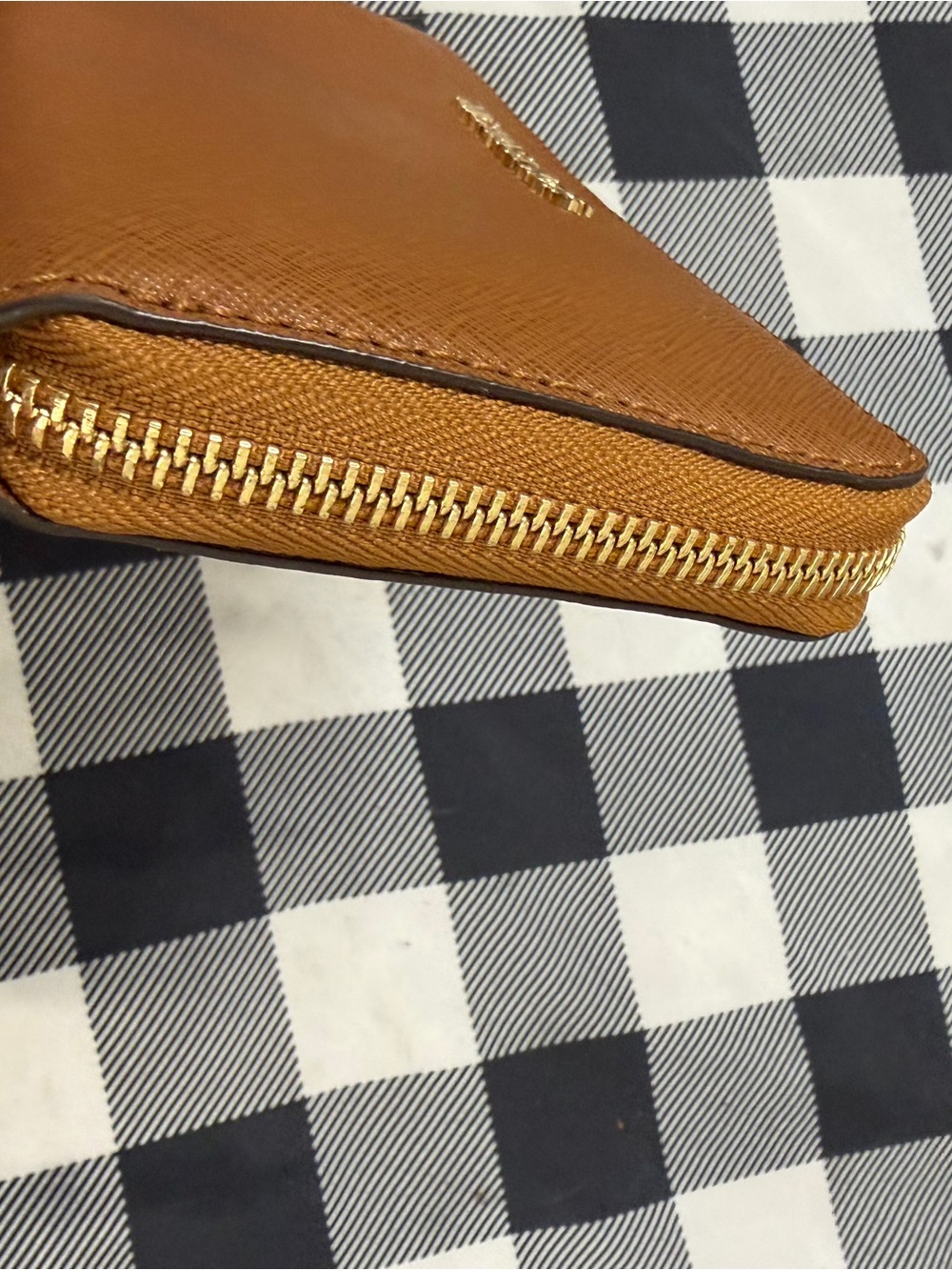 Michael Kors Saffiano Wallet in Caramel Brown with Gold Hardware - Picture 9 of 10